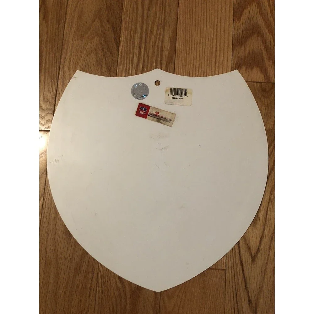 Tampa Bay Buccaneers NFL Graphic Logo‎ Wall Shield Pre-Owned Good Condition